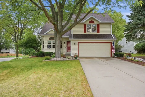 $420,000 | 2 Cottonwood Circle, Madison, WI 53704