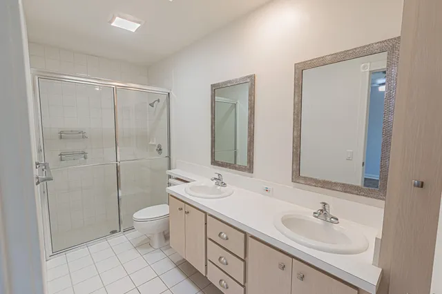 $229,500 | 1246 Northwest Sun Terrace Circle, Unit 14D, Port St. Lucie, FL 34986