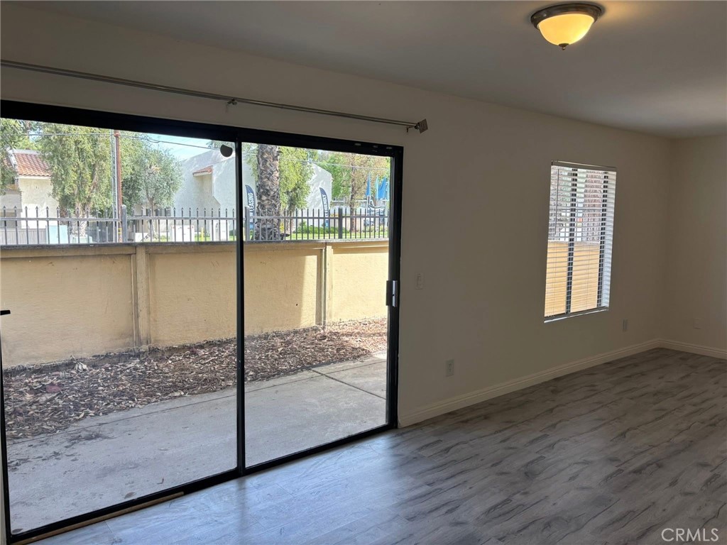 1110 West Blaine Street, Unit 102 Riverside, CA 92507 - Photo 5 of 26