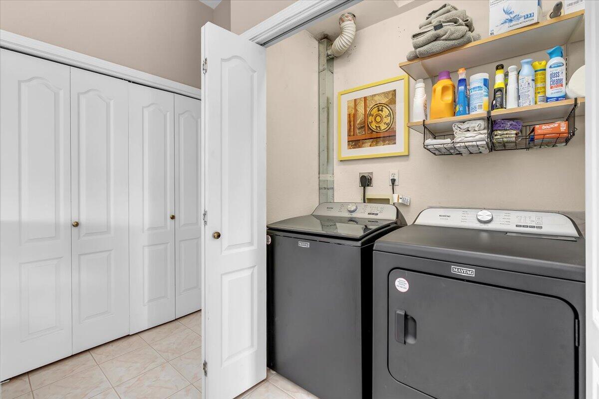 22560 Adobe Road Red Bluff, CA 96080 - Photo 28 of 49 a utility room with dryer and washer