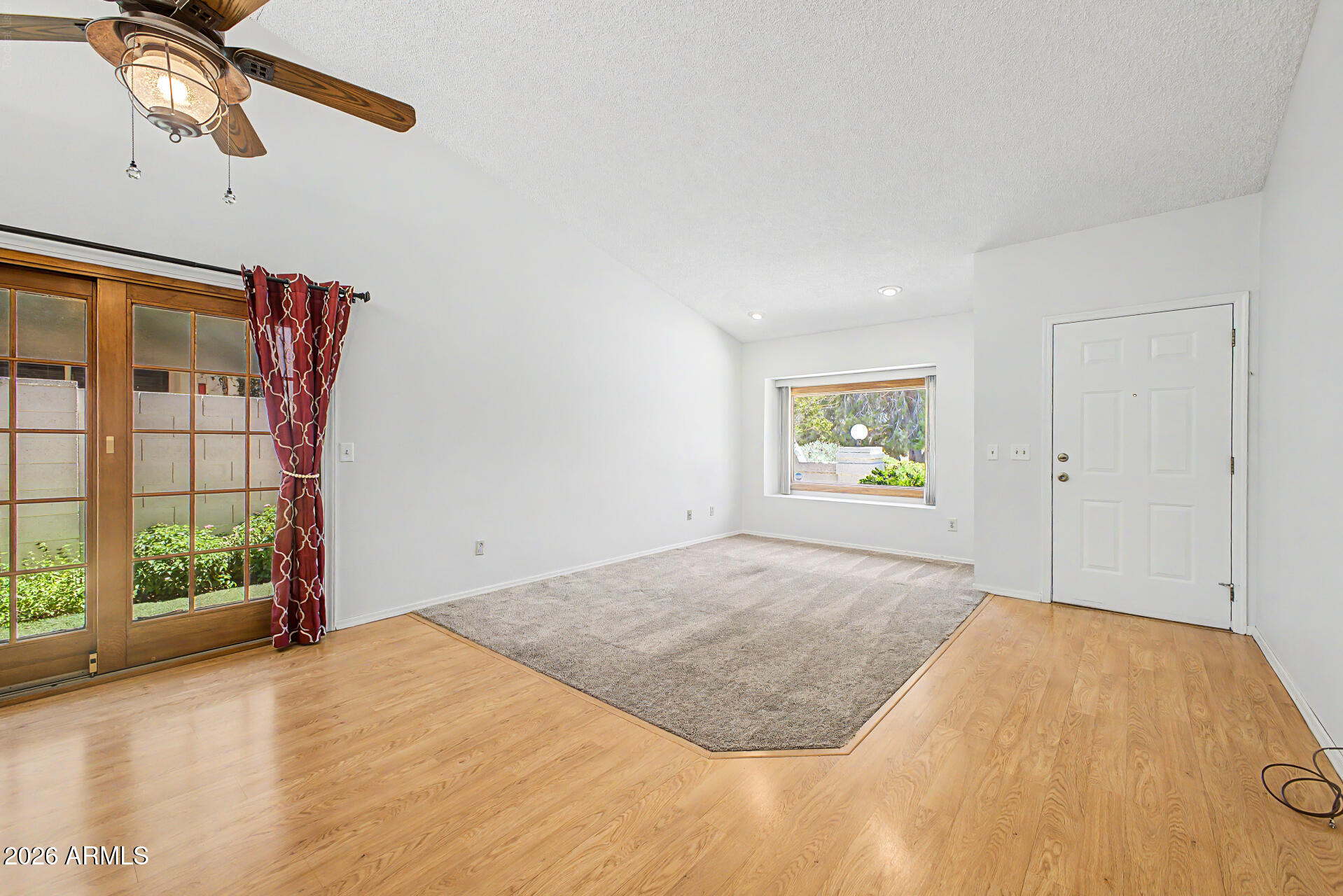 542 South Higley Road, Unit 75 Mesa, AZ 85206 - Photo 5 of 39