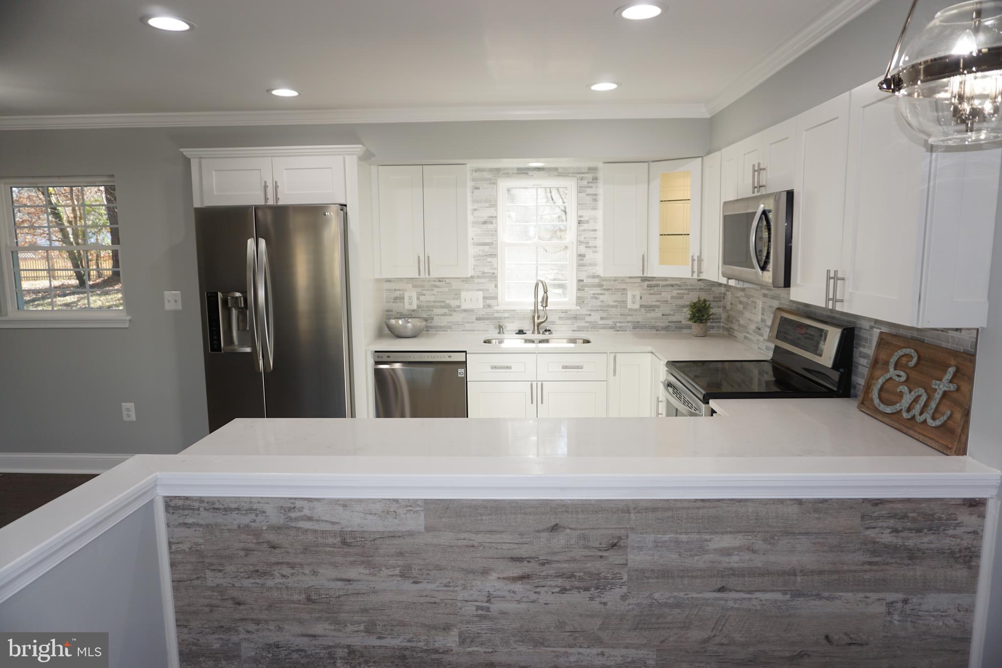 879 Chesterfield Road Annapolis, MD 21401 - Photo 14 of 28 Gallery Image 14