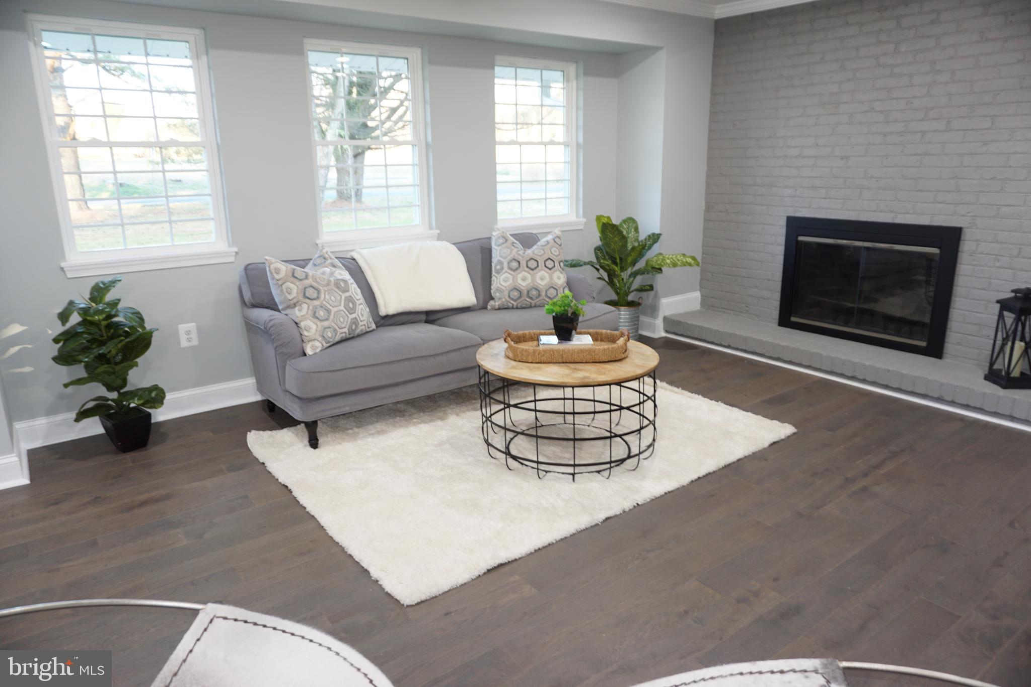 879 Chesterfield Road Annapolis, MD 21401 - Photo 7 of 28 Gallery Image 7