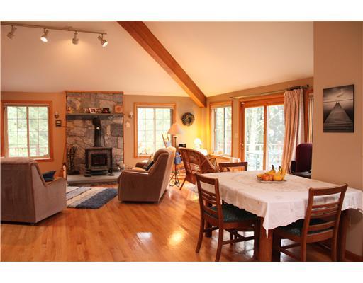 16 Owls Roost Road Standish, ME 04084 - Photo 12 of 18 Living Room.