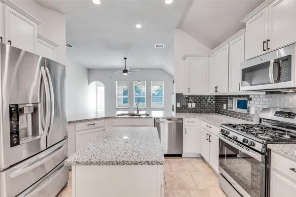 $2,000 | 120 Lily Turf Cove, Georgetown, TX 78626