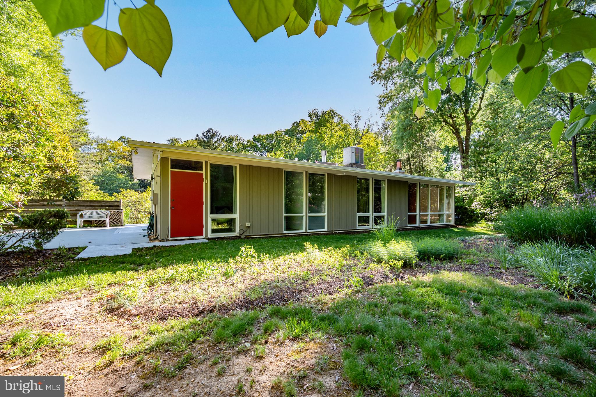 7715 Elba Road Alexandria, VA 22306 - Photo 6 of 64 Gallery Image 6