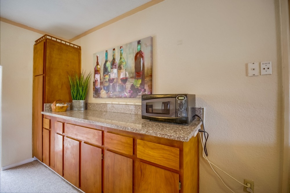 311 Parkbrook Street Spring Valley, CA 91977 - Photo 8 of 25 Gallery Image 8