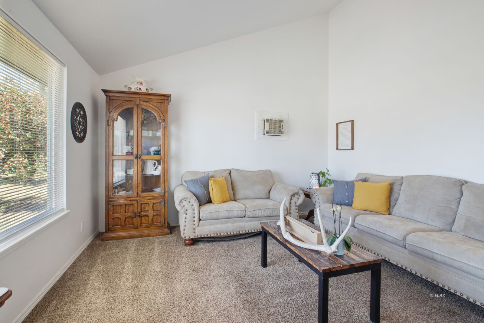 283 Springfield Parkway Spring Creek, NV 89815 - Photo 3 of 25 Gallery Image 3