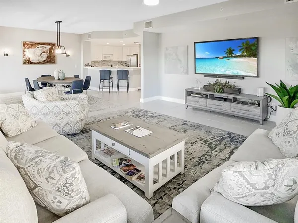 $2,100,000 | 8030 1st Coast Highway, Unit 201, Amelia Island, FL 32034