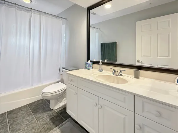 $2,100,000 | 8030 1st Coast Highway, Unit 201, Amelia Island, FL 32034