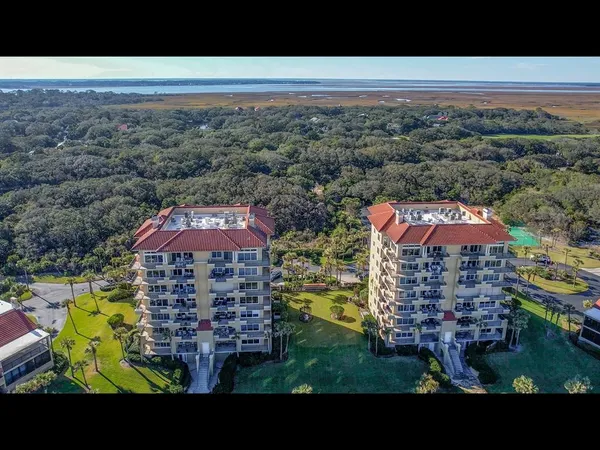$2,100,000 | 8030 1st Coast Highway, Unit 201, Amelia Island, FL 32034