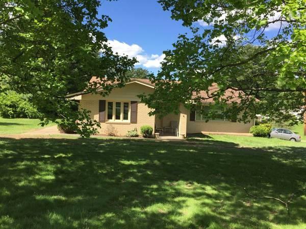 3979 Patterson Road Aliquippa, PA 15001 - Photo 1 of 24 Gallery Image 1