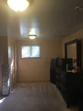 3979 Patterson Road Aliquippa, PA 15001 - Photo 3 of 24 Gallery Image 3