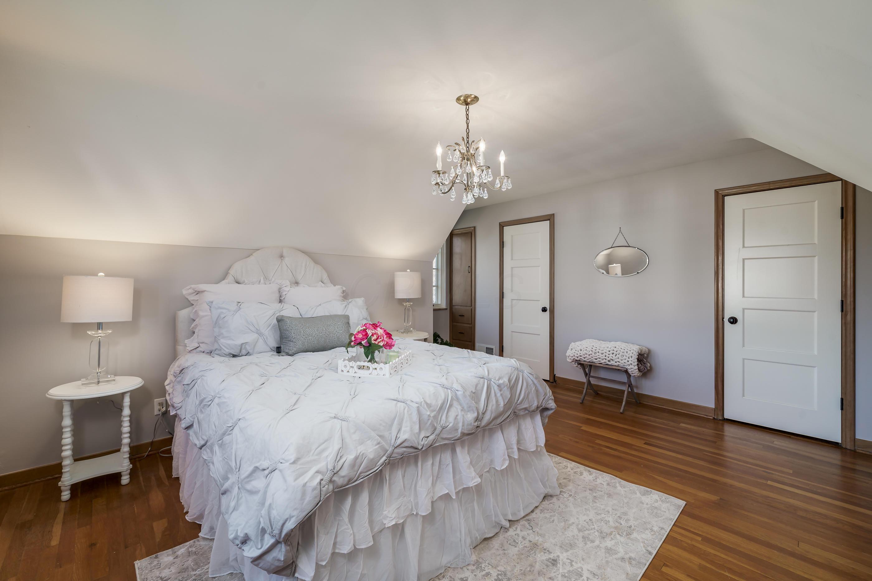 1821 Suffolk Road Columbus, OH 43221 - Photo 23 of 37 Gallery Image 23