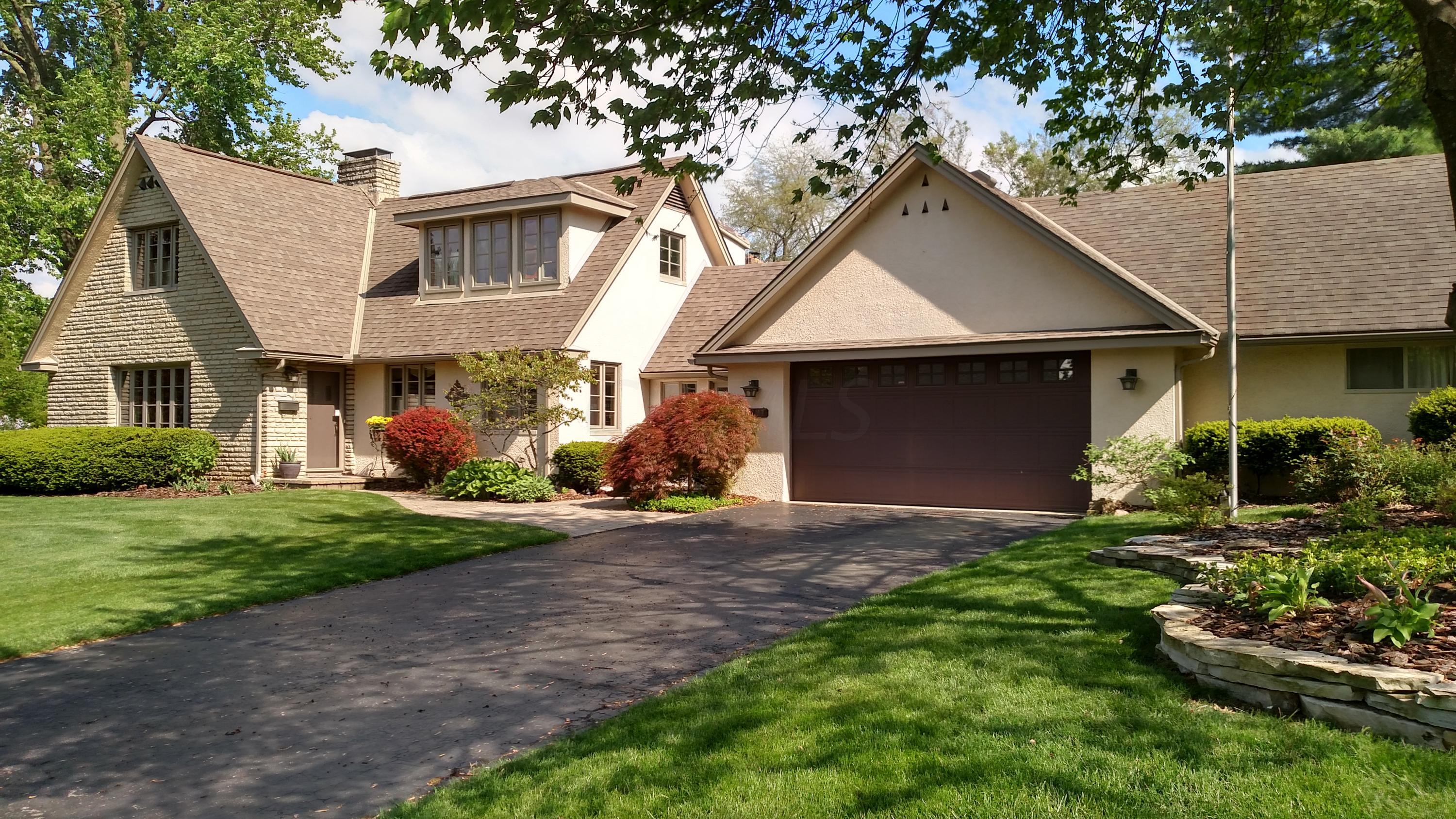 1821 Suffolk Road Columbus, OH 43221 - Photo 3 of 37 Gallery Image 3
