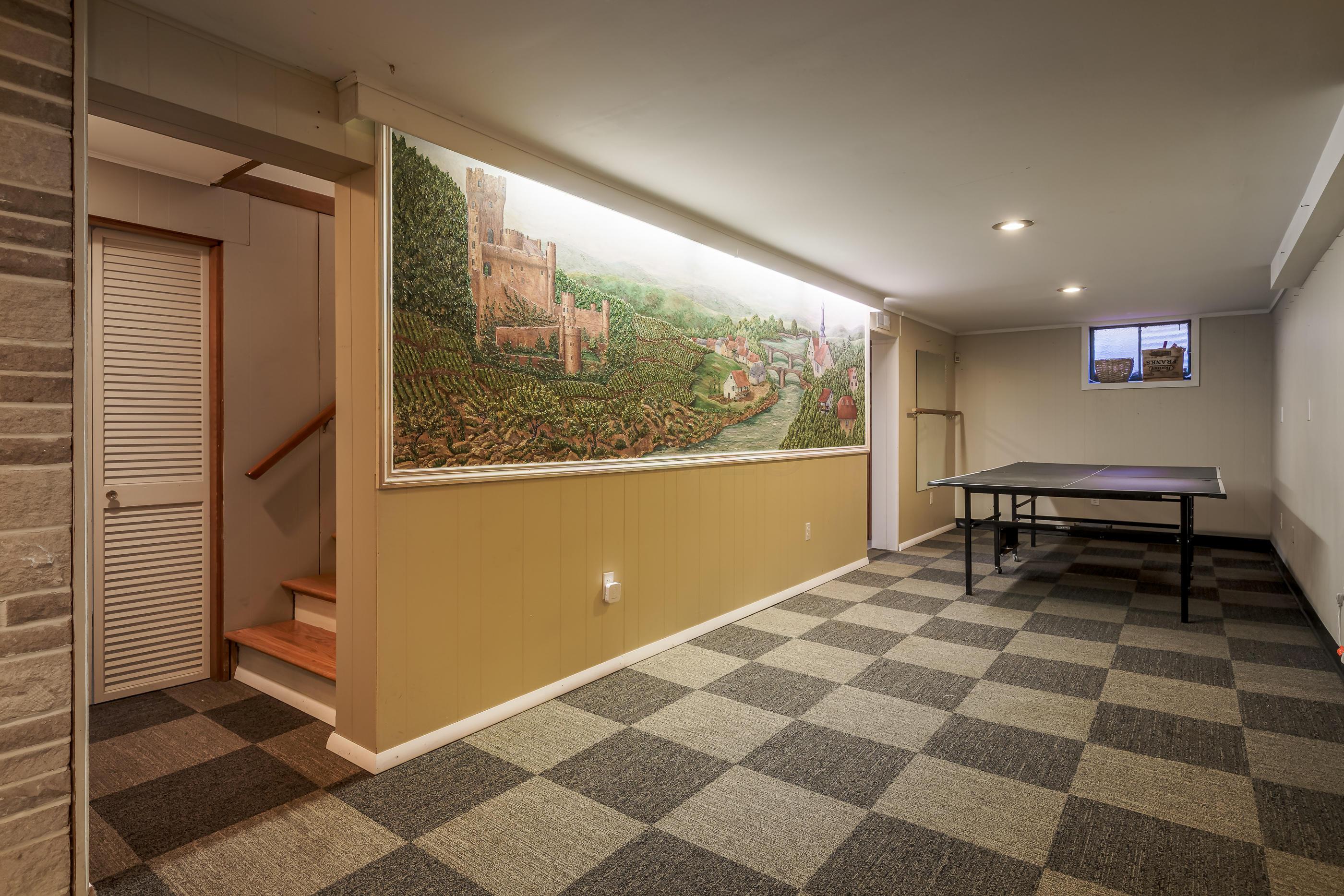1821 Suffolk Road Columbus, OH 43221 - Photo 32 of 37 Gallery Image 32