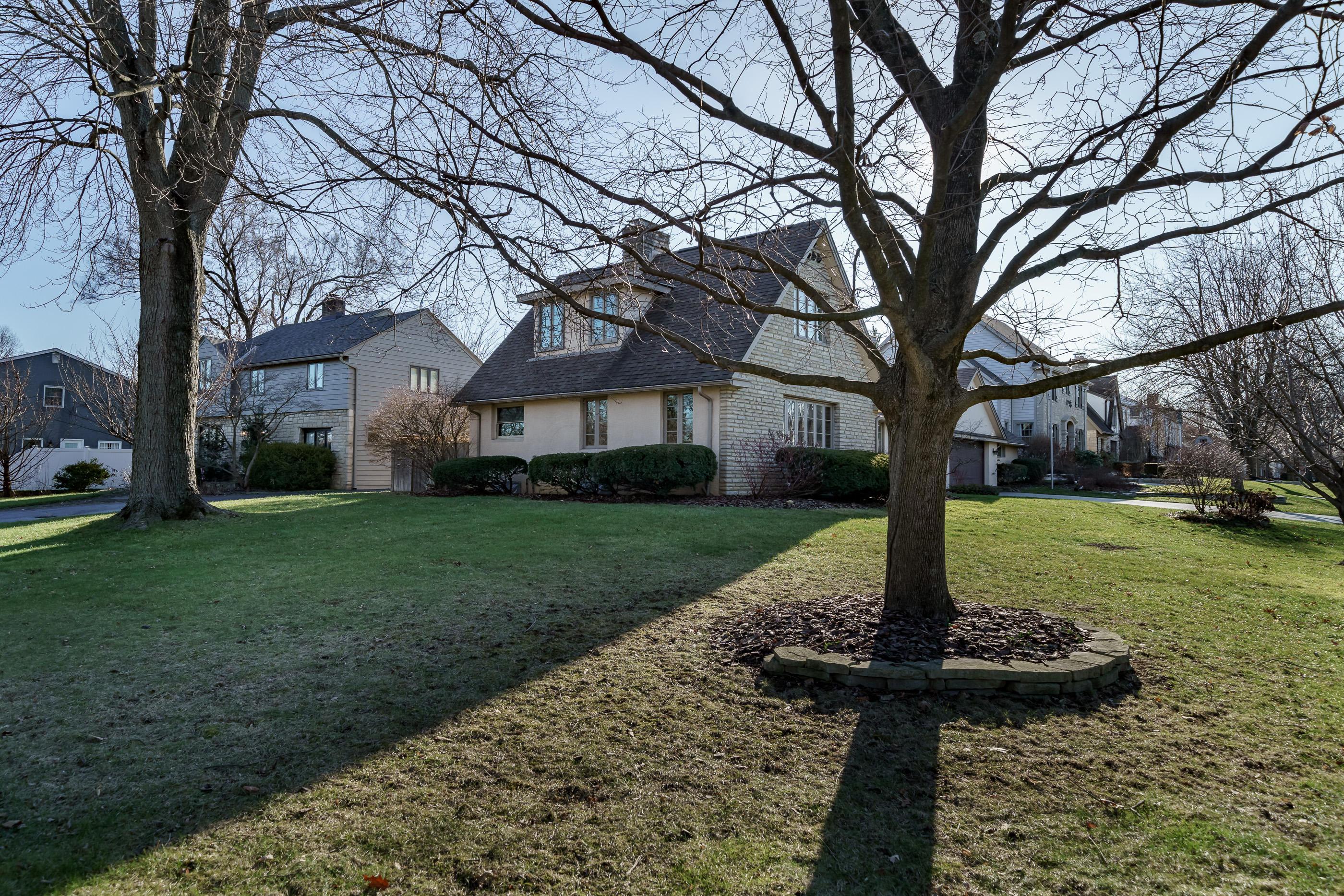 1821 Suffolk Road Columbus, OH 43221 - Photo 37 of 37 Gallery Image 37