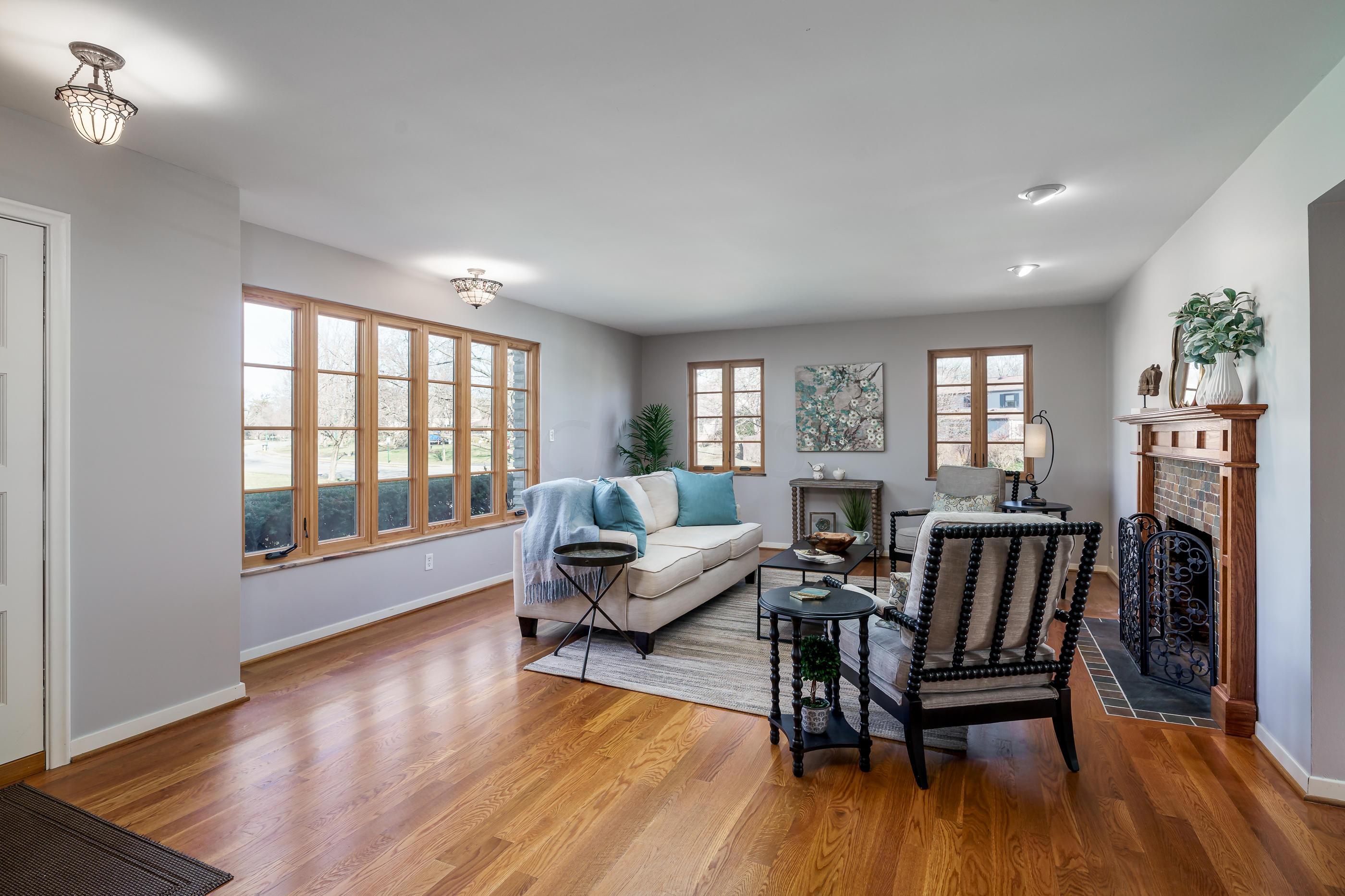 1821 Suffolk Road Columbus, OH 43221 - Photo 5 of 37 Gallery Image 5