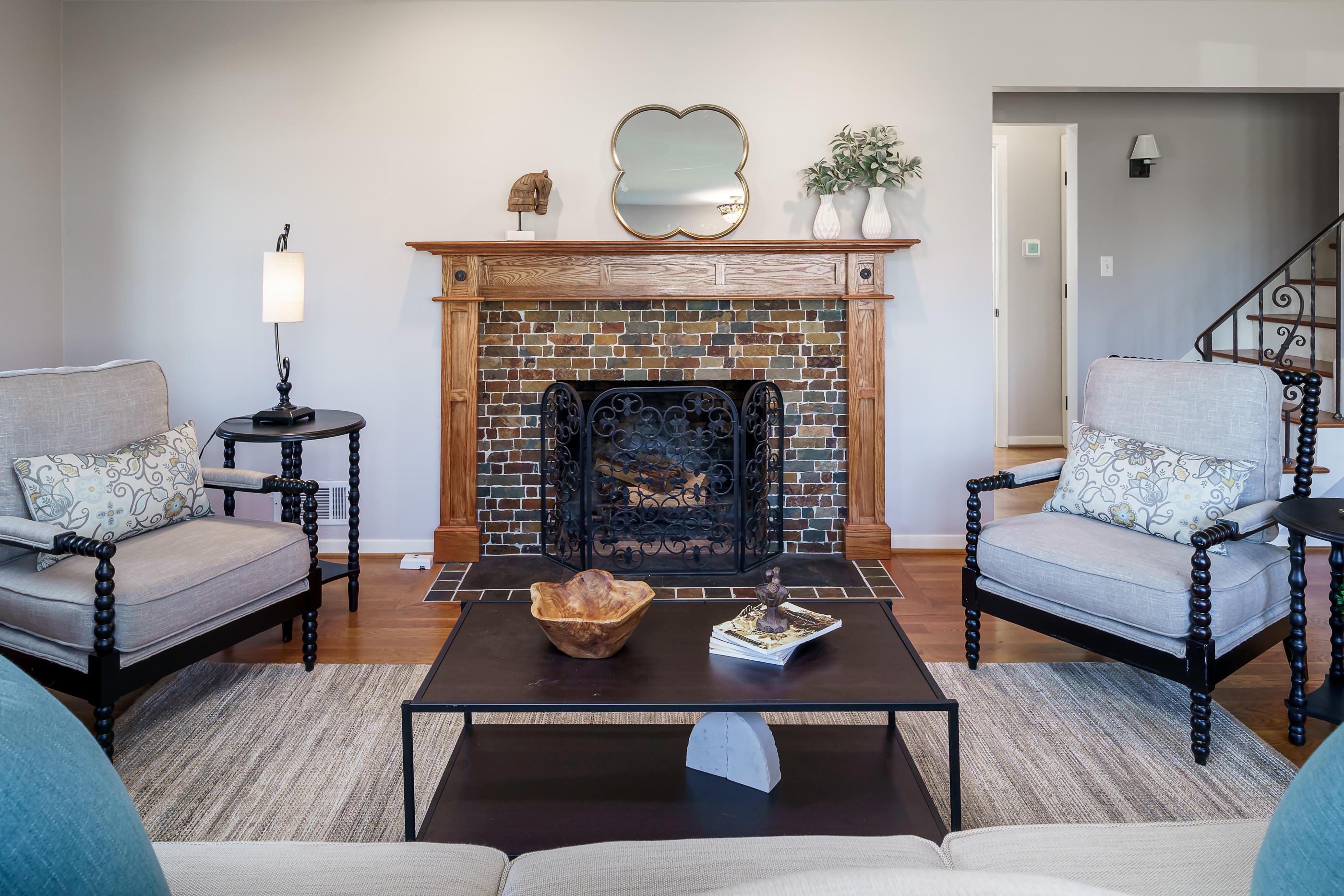 1821 Suffolk Road Columbus, OH 43221 - Photo 6 of 37 Gallery Image 6