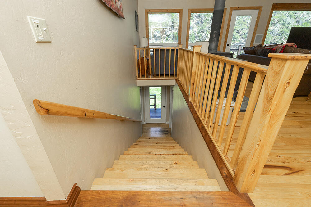 11926 Galice Road Merlin, OR 97532 - Photo 23 of 61 23