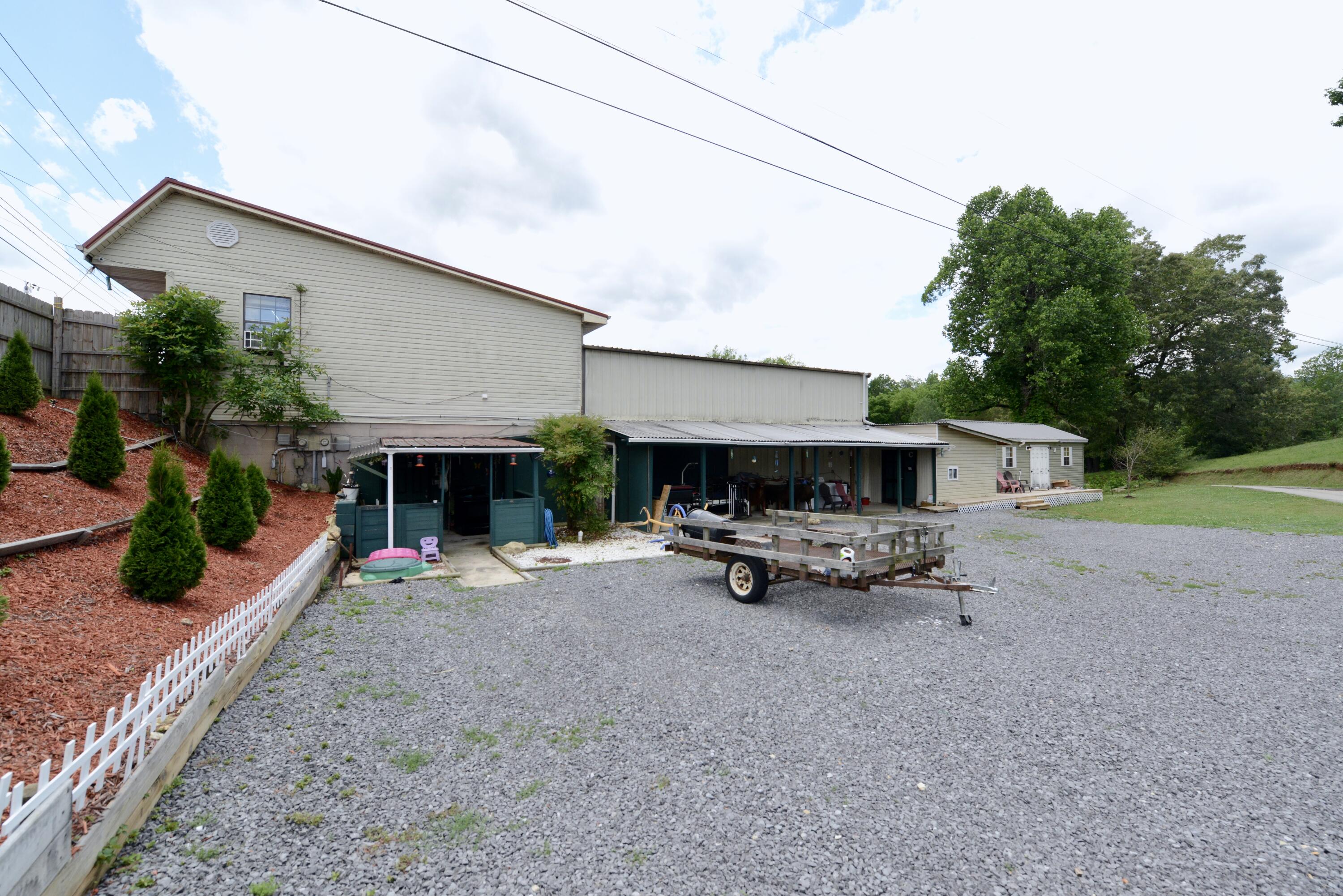 417 Rhea County Highway Dayton, TN 37321 - Photo 9 of 10 9- Side of Building