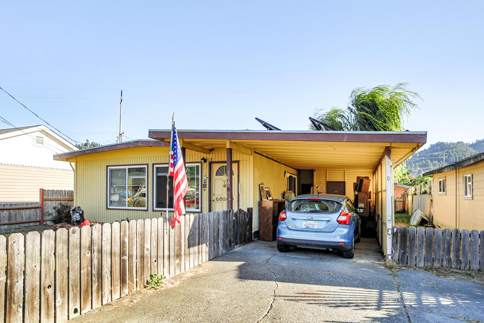 506 4th Avenue Rio Dell, CA 95562 - Photo 14 of 25