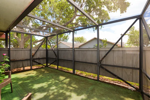 a view of an outdoor space