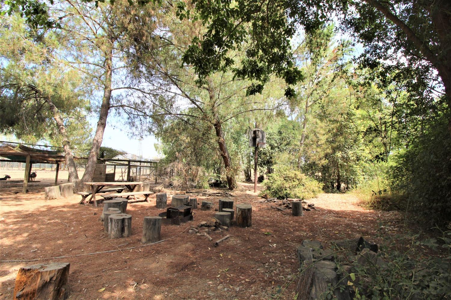 20350 Brightwood Road Madera, CA 93638 - Photo 47 of 64 Gallery Image 47