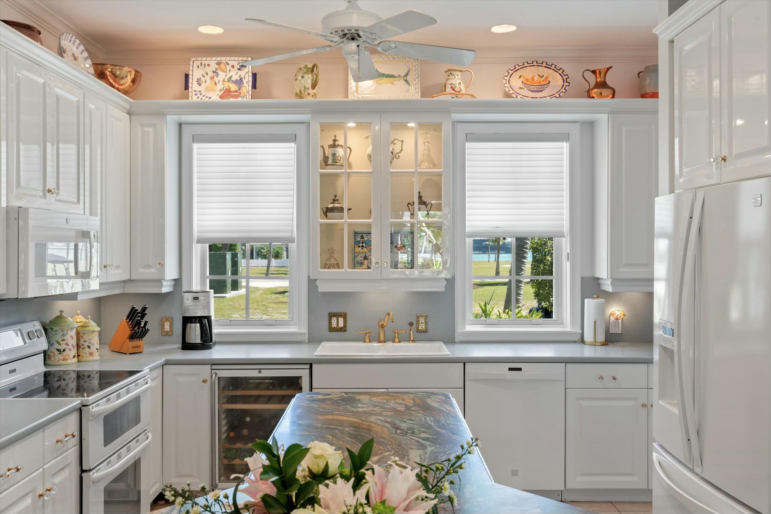 68 Sunset Key Drive Key West, FL 33040 - Photo 26 of 69 tempImageP44uV1