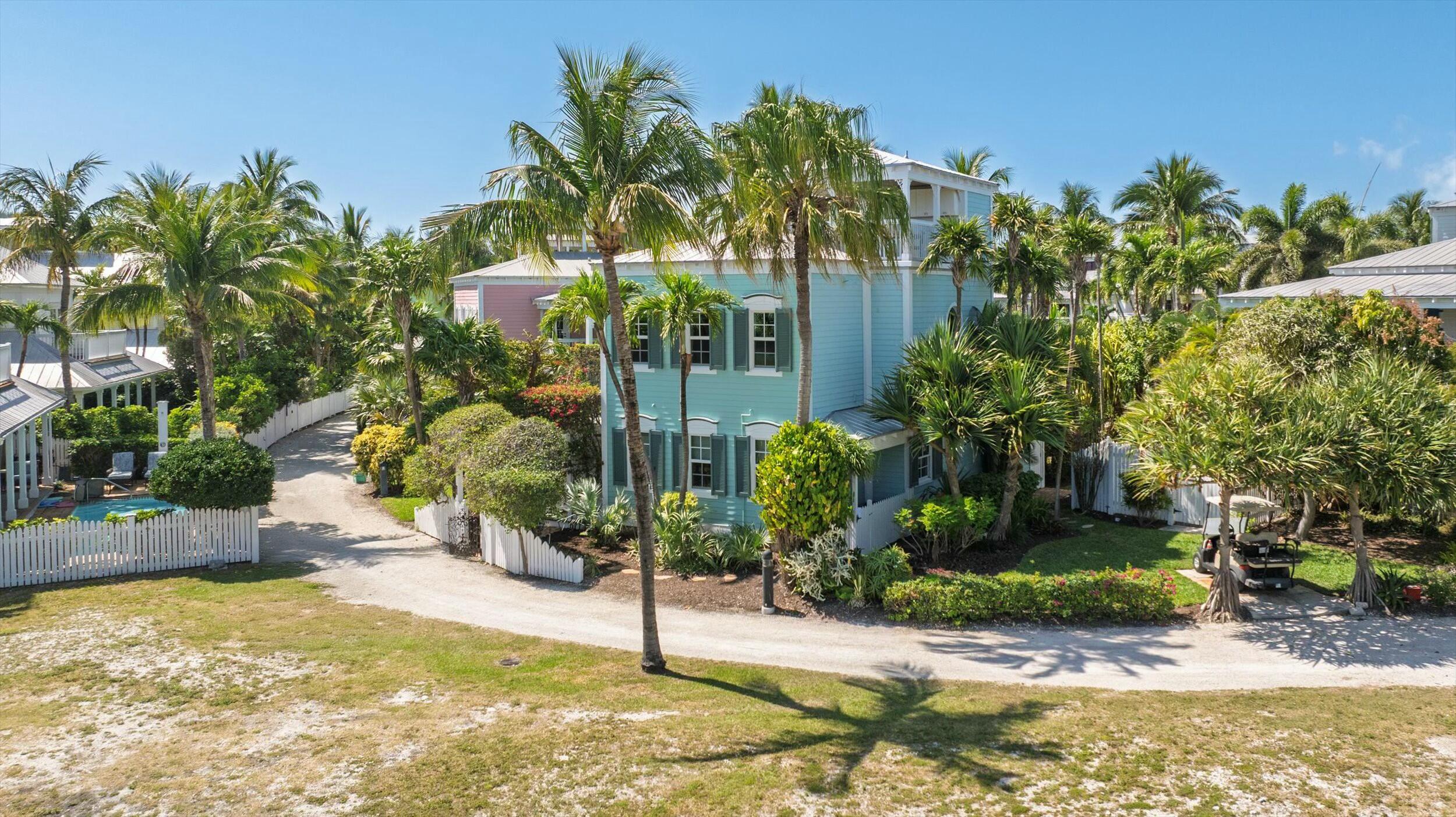 68 Sunset Key Drive Key West, FL 33040 - Photo 50 of 69 tempImagefpuQc6