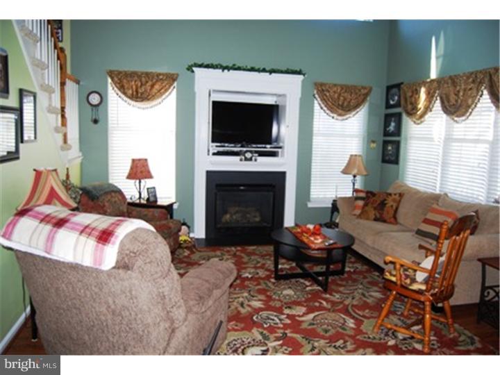 3 Valentine Road Warminster, PA 18974 - Photo 8 of 23 Family Room