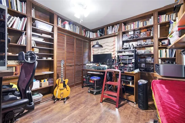 $450,000 | 11483 Southwest 109th Road, Unit 2F, Miami, FL 33176