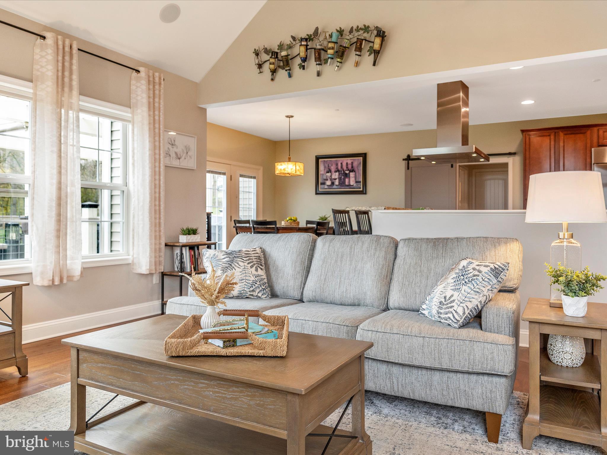 6719 Plantation Road Frederick, MD 21701 - Photo 12 of 74 Living Room Detail