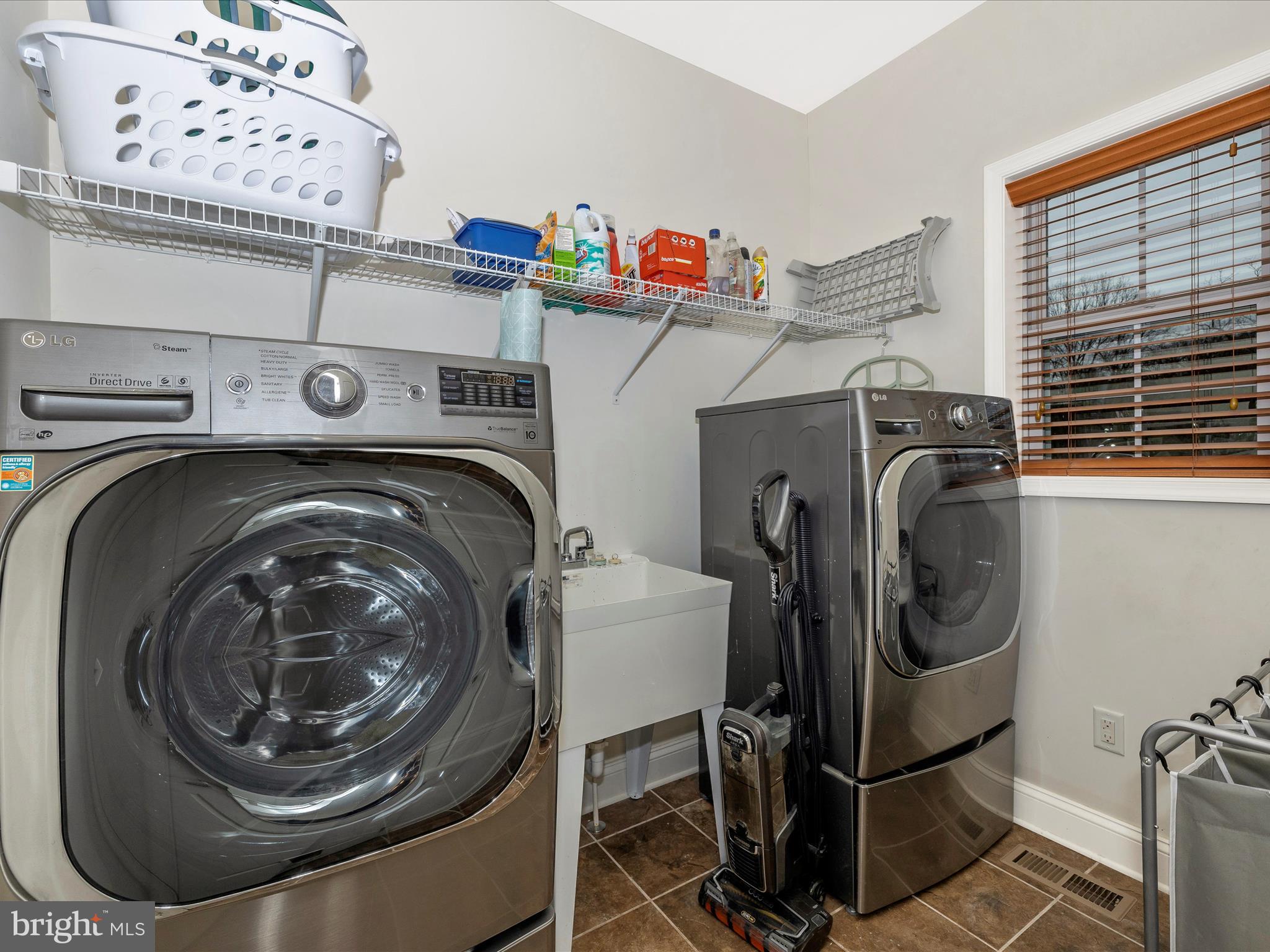 6719 Plantation Road Frederick, MD 21701 - Photo 26 of 74 Laundry Room