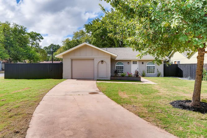 6307 Thurgood Avenue Austin, TX 78721 - Photo 1 of 1