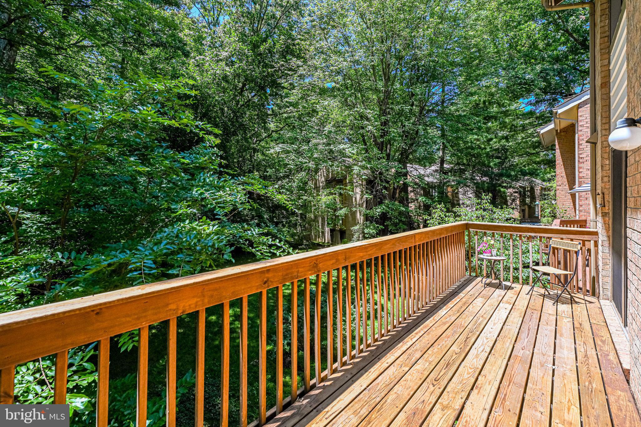 2036 Swans Neck Way Reston, VA 20191 - Photo 11 of 40 Gallery Image 11