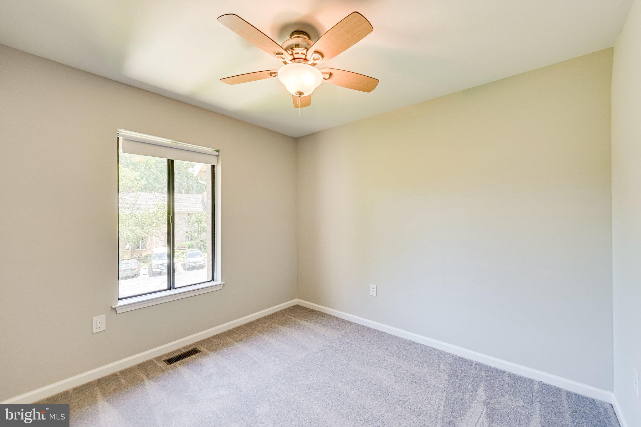 2036 Swans Neck Way Reston, VA 20191 - Photo 17 of 40 Gallery Image 17