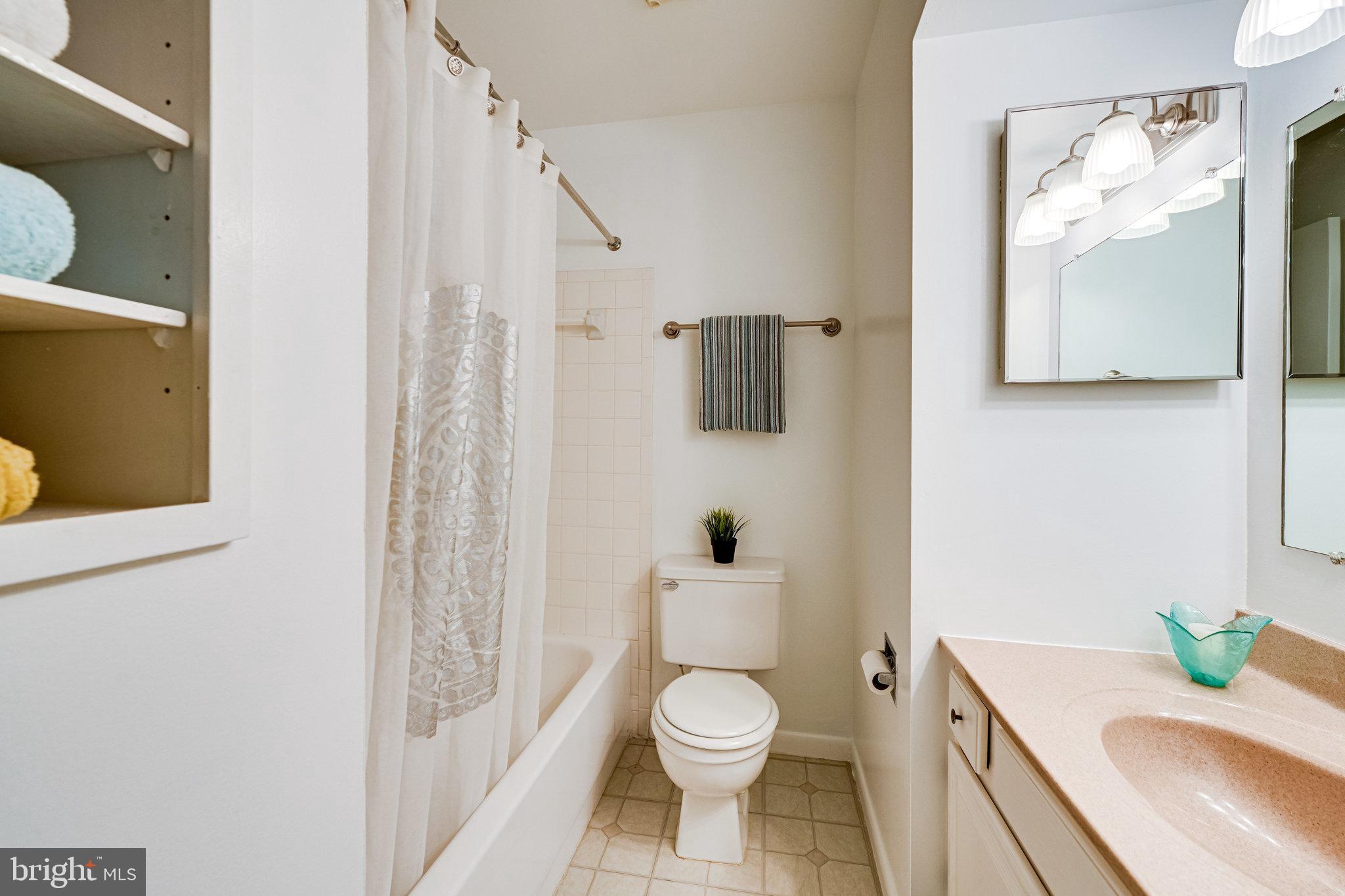 2036 Swans Neck Way Reston, VA 20191 - Photo 31 of 40 Gallery Image 31