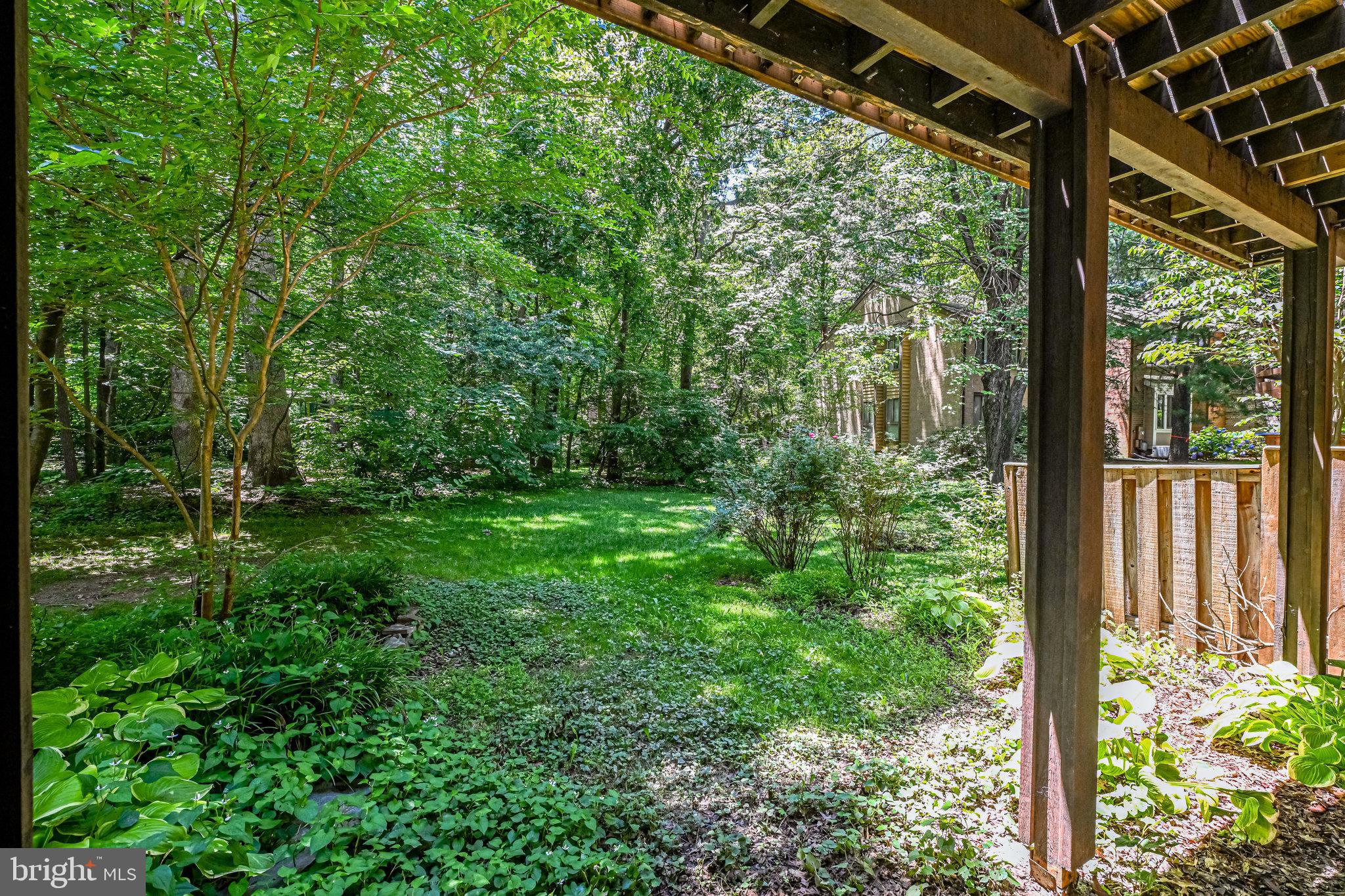 2036 Swans Neck Way Reston, VA 20191 - Photo 35 of 40 Gallery Image 35