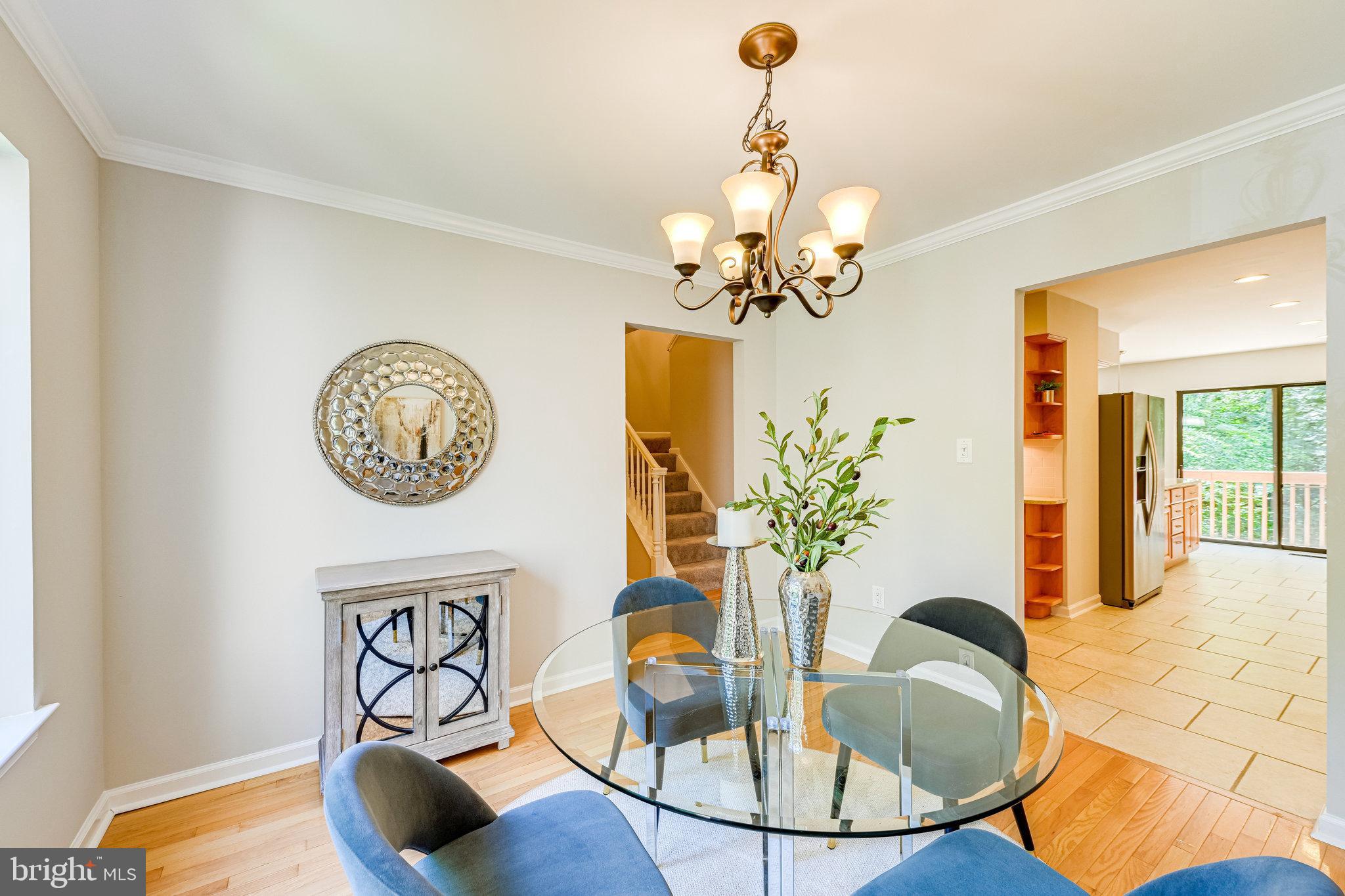 2036 Swans Neck Way Reston, VA 20191 - Photo 5 of 40 Gallery Image 5