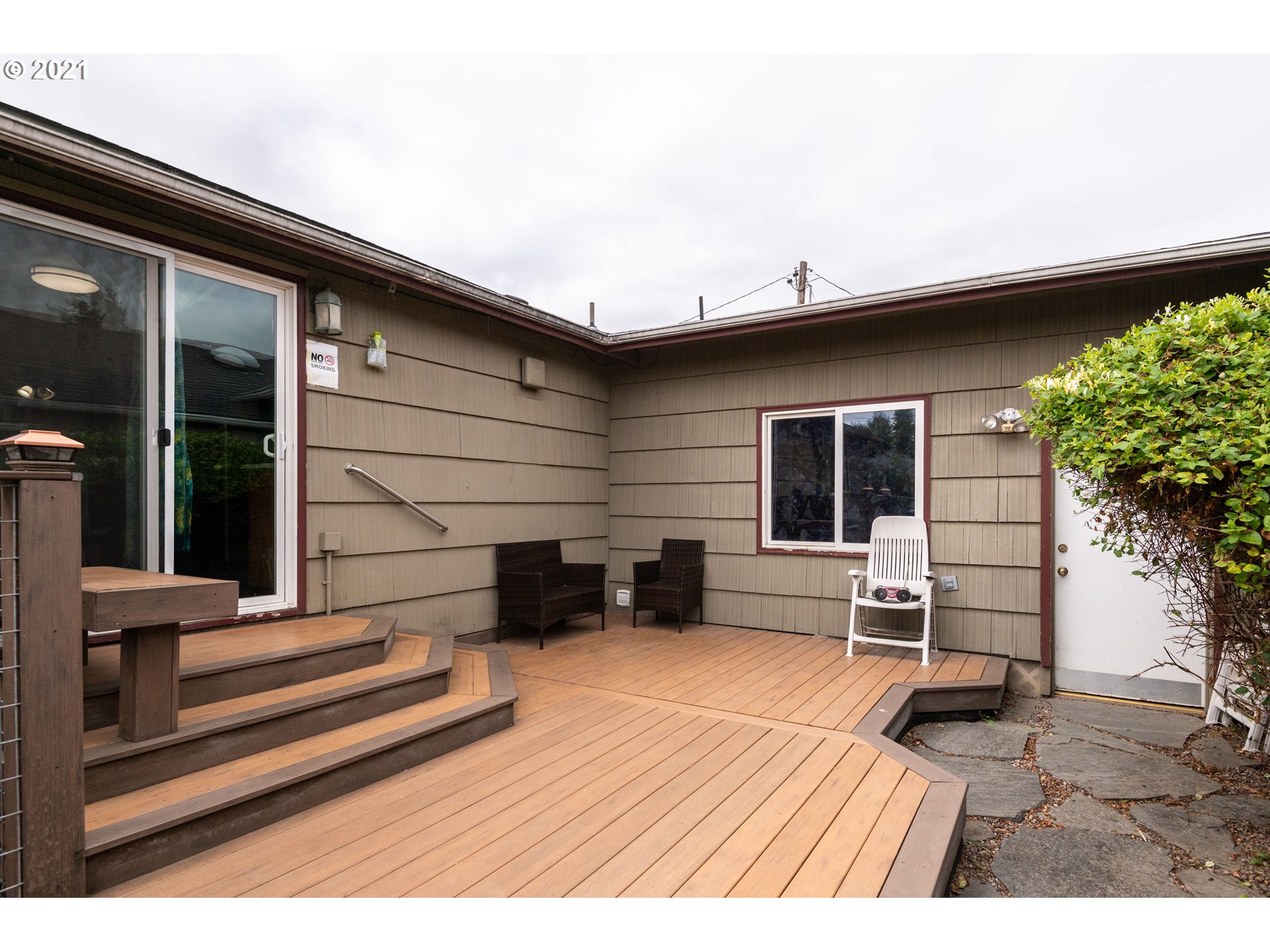 4954 E Street Springfield, OR 97478 - Photo 7 of 23 a view of outdoor space deck and living room