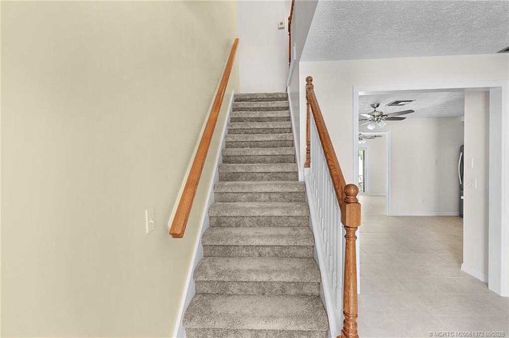 50 Southwest Blackburn Terrace, Unit 8 Stuart, FL 34997 - Photo 5 of 42 a view of entryway