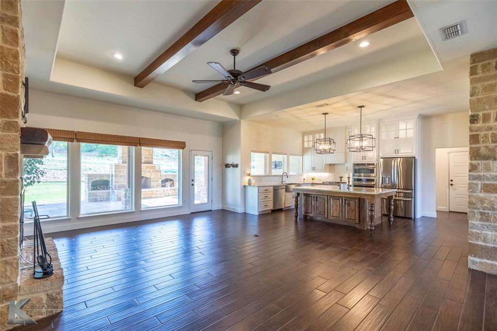 112 Thomas Court Tuscola, TX 79562 - Photo 8 of 38