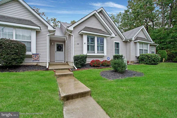 $2,100 | 38 Westchester Drive, Tuckerton, NJ 08087