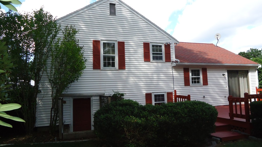 11 Captain Ryder Road Yarmouth, MA 02664 - Photo 4 of 18 Gallery Image 4