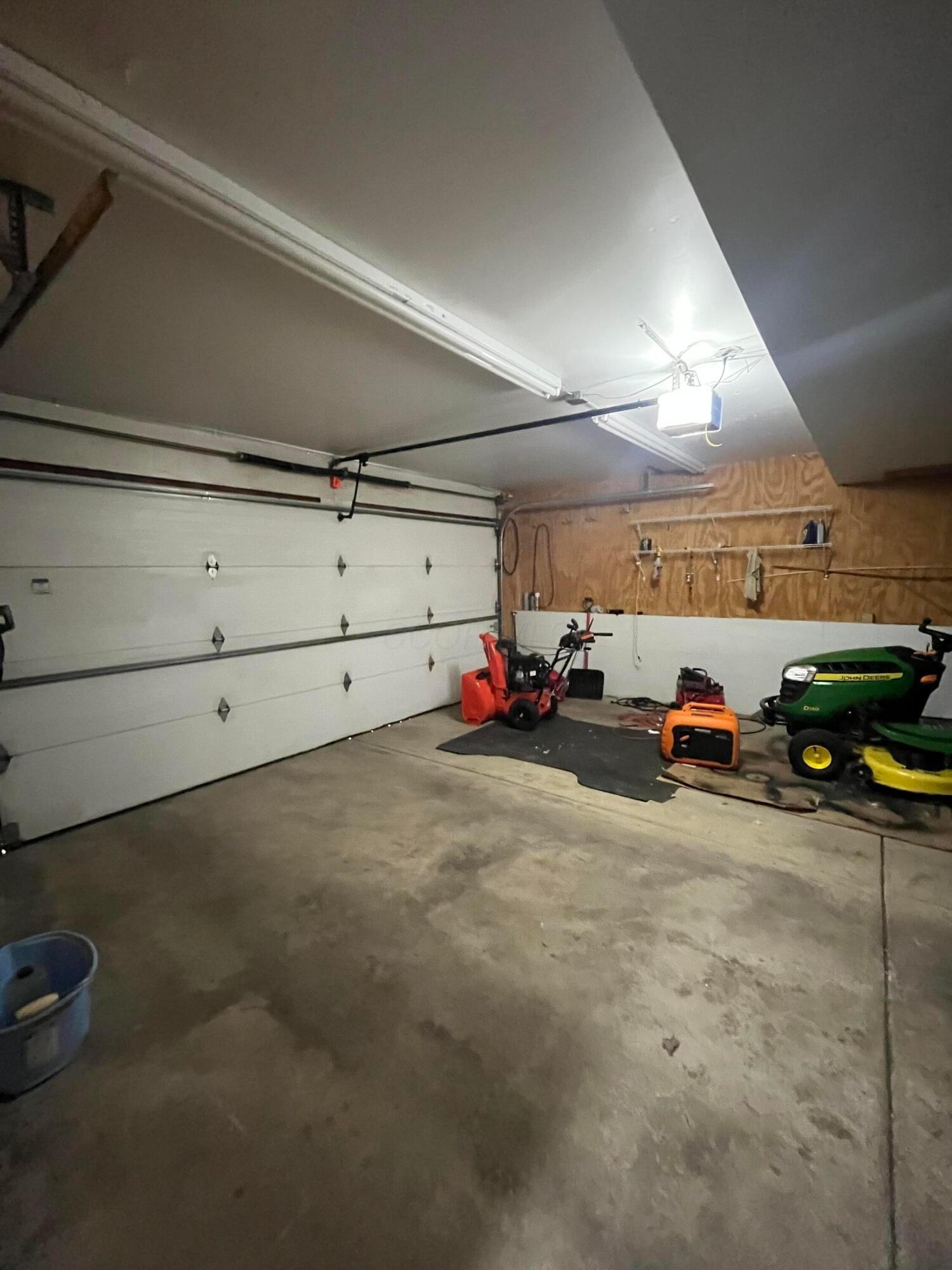 1174 Obetz Road Columbus, OH 43207 - Photo 39 of 41 Finished dry walls