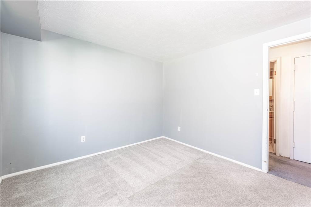 505 Hunters Path Road, Unit 23 Bridgeville, PA 15017 - Photo 12 of 22
