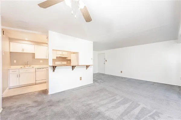 $115,000 | 505 Hunters Path Road, Unit 23, Bridgeville, PA 15017