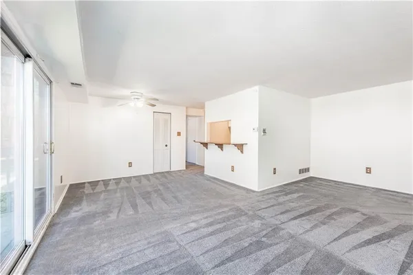 $115,000 | 505 Hunters Path Road, Unit 23, Bridgeville, PA 15017