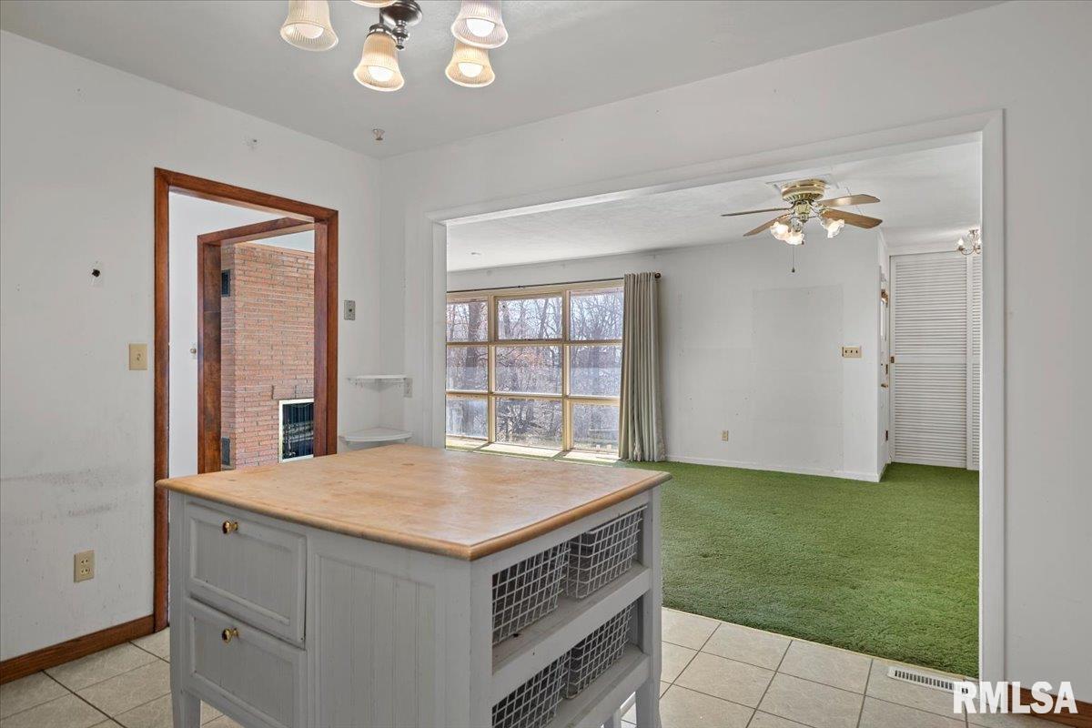 65 Linden Lane Springfield, IL 62712 - Photo 13 of 46